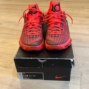 Men’s | Gently used NIKE KD 8 | Size 11.5 | Bright Crimson /White-Black